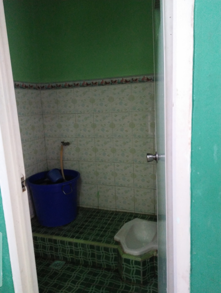 Rumah Dijual Semi Furnished di Jalan Tarum Barat 1 Cikarang Baru 